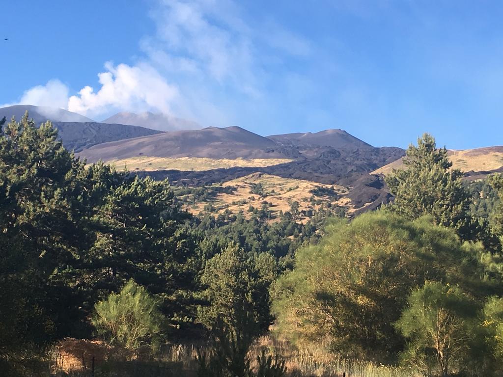Il Frutteto Di Efesto Villa Biancavilla Bagian luar foto