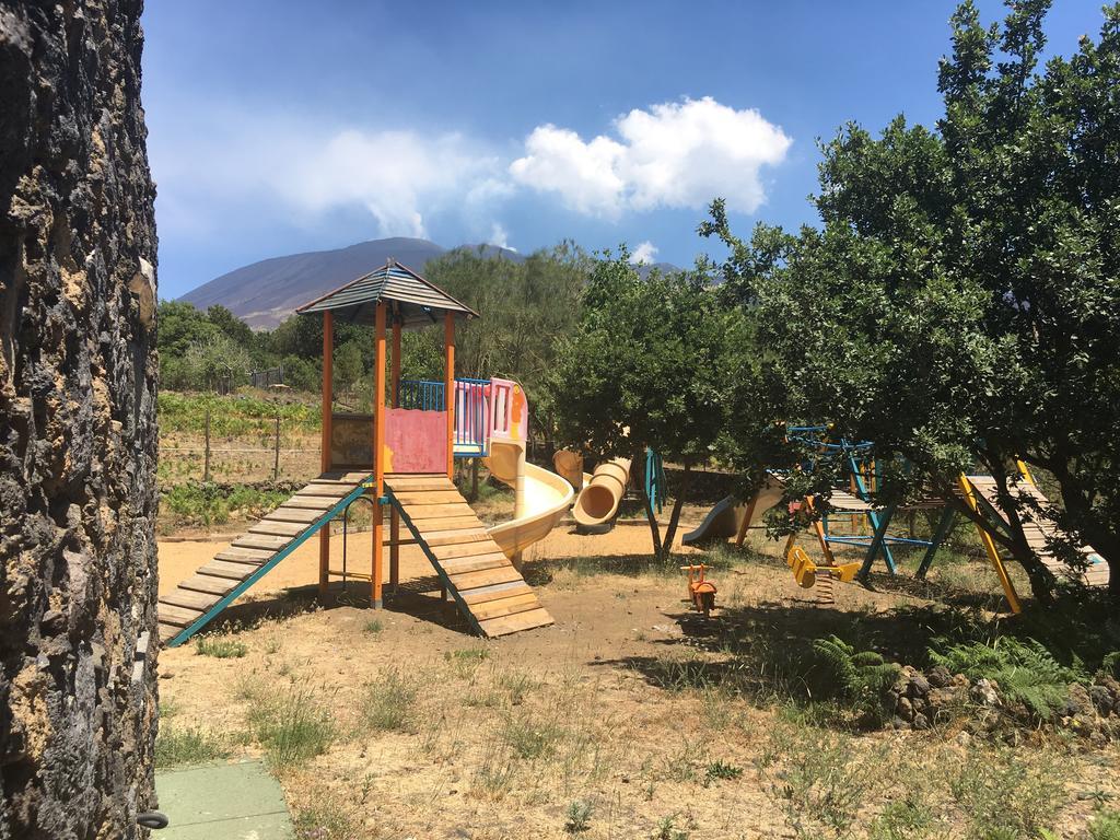 Il Frutteto Di Efesto Villa Biancavilla Bagian luar foto